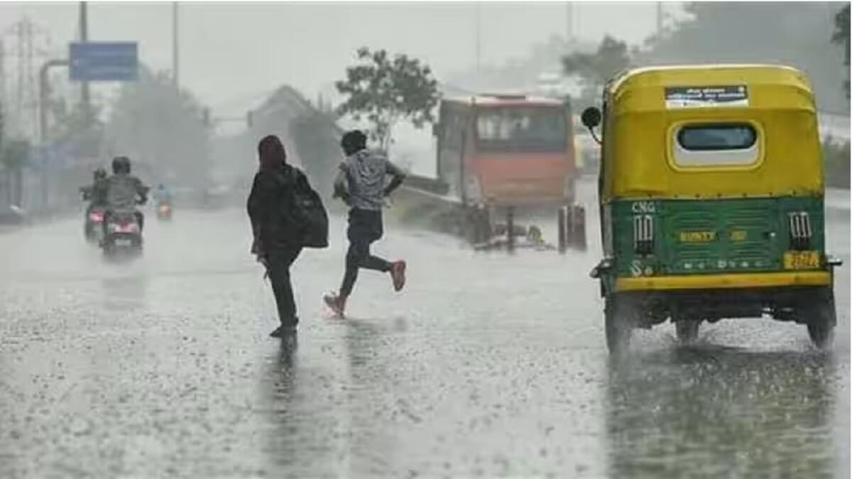 Weather Report: IMD issued heavy rainfall alert for 3 days
