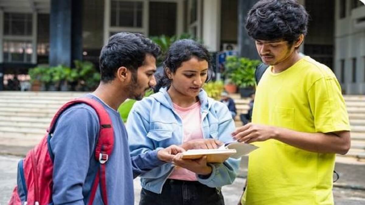 KCET 2023 counselling: Option entry and college selection Date