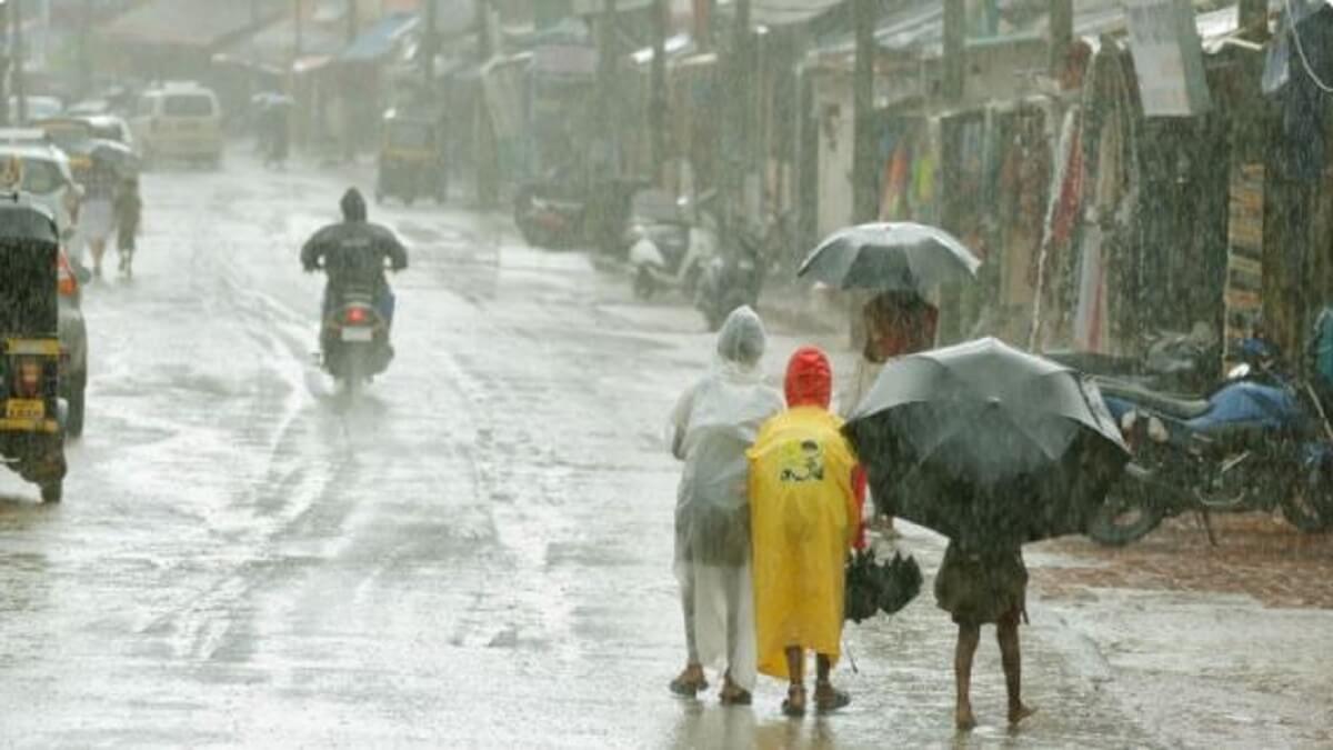 Karnataka Heavy Rain: School college holiday in these 10 districts