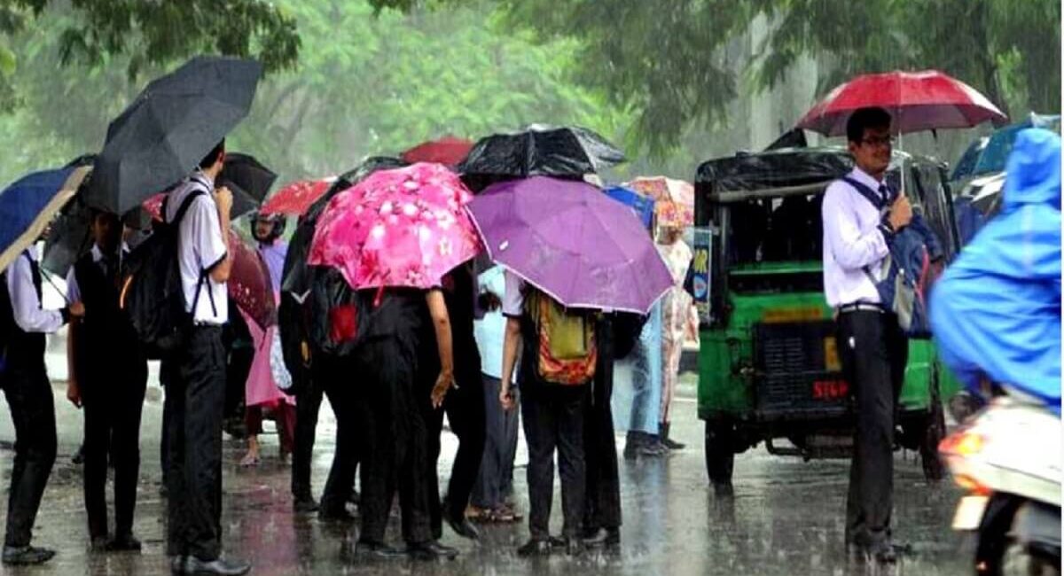 Heavy Rainfall Alert declared school college holiday for this district tomorrow July 7