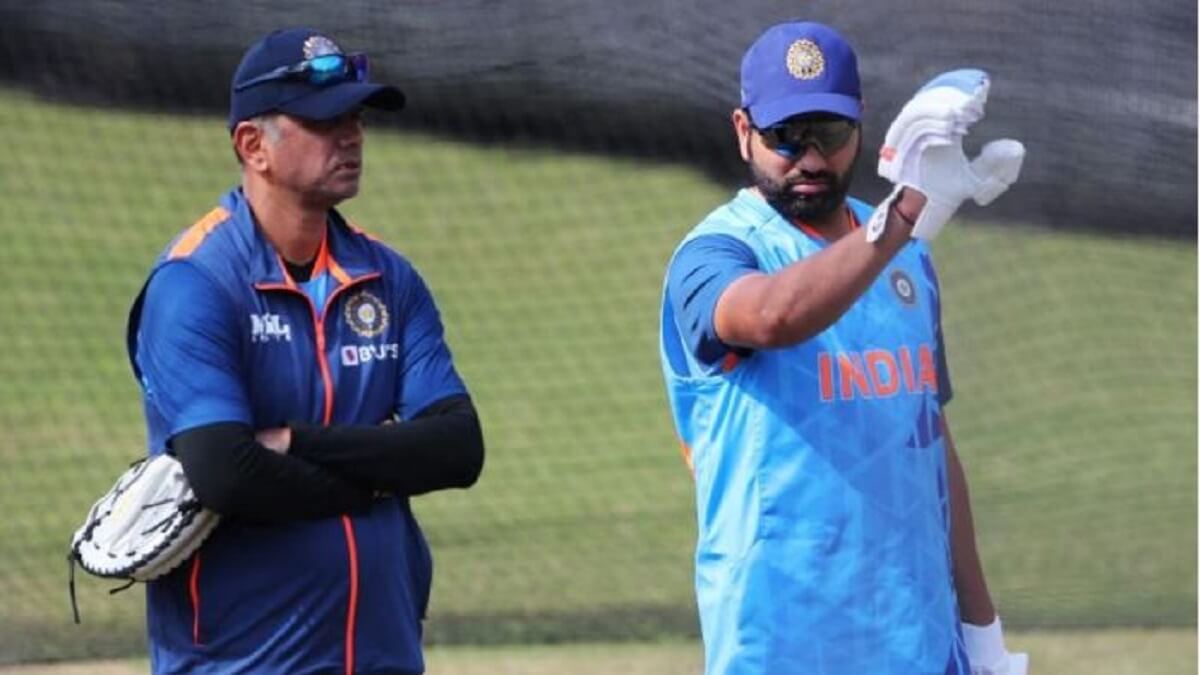 Team India New coach: This veteran took charge instead of Rahul Dravid