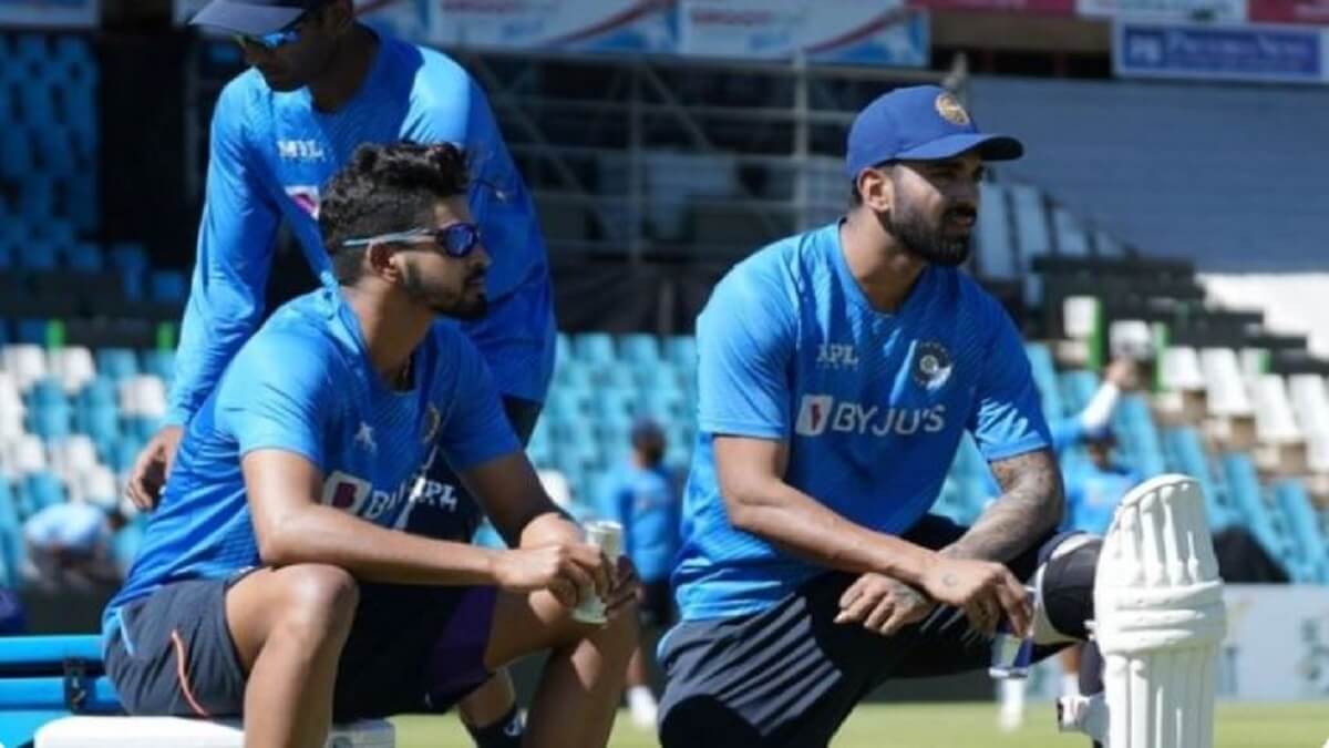 KL Rahul Shreyas Iyer race to join Team India: both future will decided today