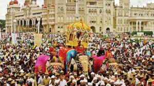 Dussehra Holidays 2023: Good news for students, Will get bumper holidays