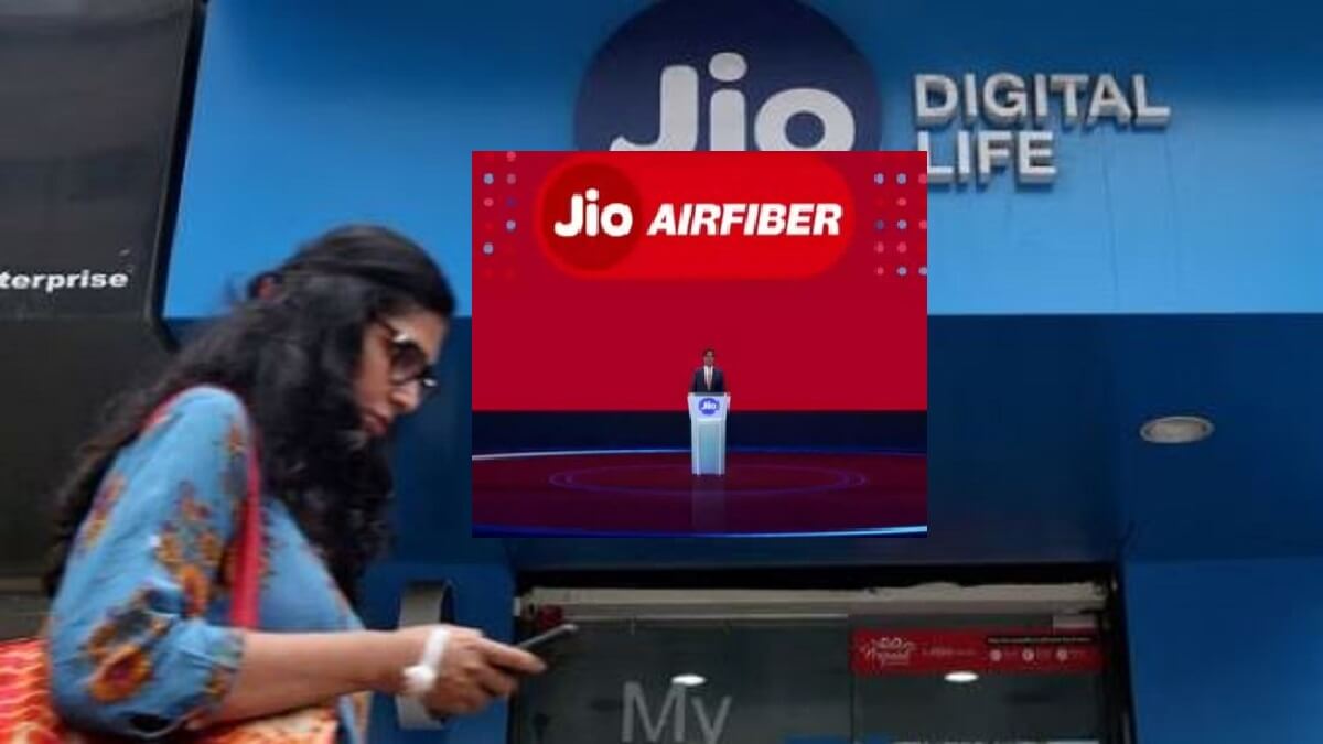 Reliance Jio Bumper gift to People: Jio Space Fiber launched with very low price.