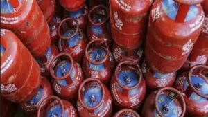 LPG Gas Cylinder: 4 new Bumper offer for gas cylinder users