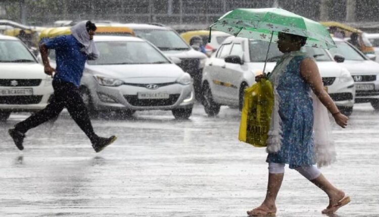 IMD Issued Heavy Rainfall Alert in these district in Karnataka till January 10