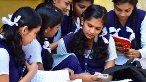 LIC Vidyadhan Scholarship: 10th pass students will get Rs 25,000 