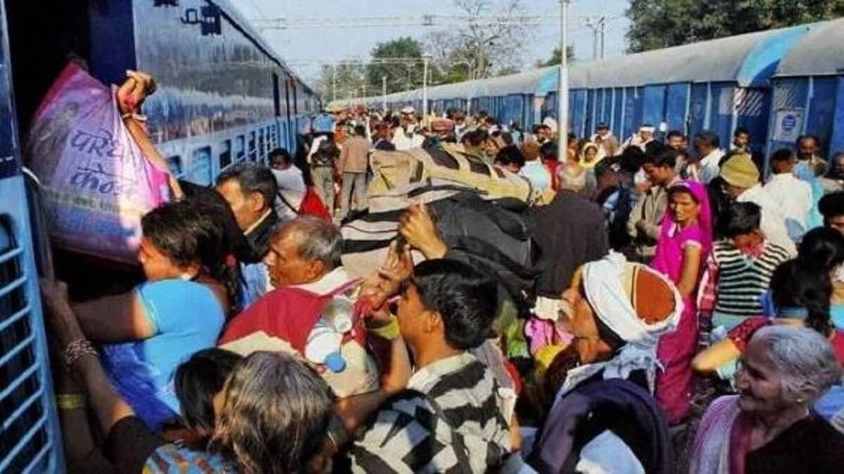 Lok Sabha Election 2024 Good News For Traveller Train Ticket Price Reduce 