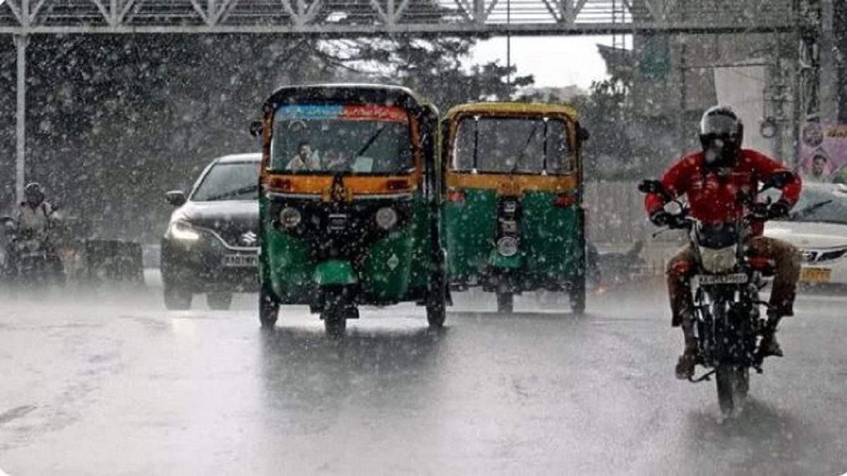 Heavy Rain Alert for over 20 districts in Karnataka for next 2 days