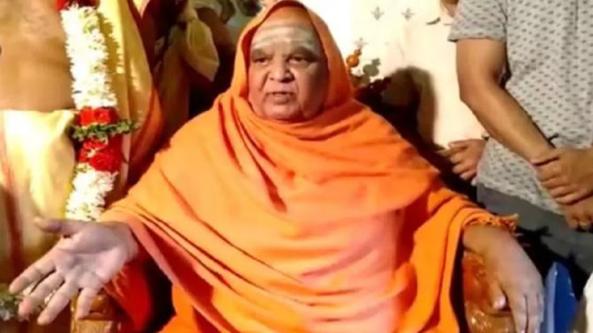 Kodi Mutt Swamiji announced Karnataka new chief minister name