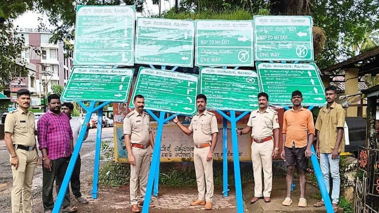 Police install traffic signs, hold public awareness meet to promote safety and discipline