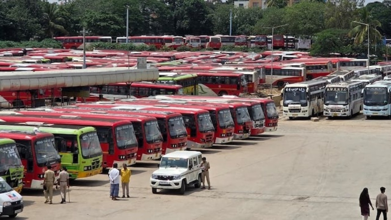 Karnataka transport employees to go on hunger protest from October 15