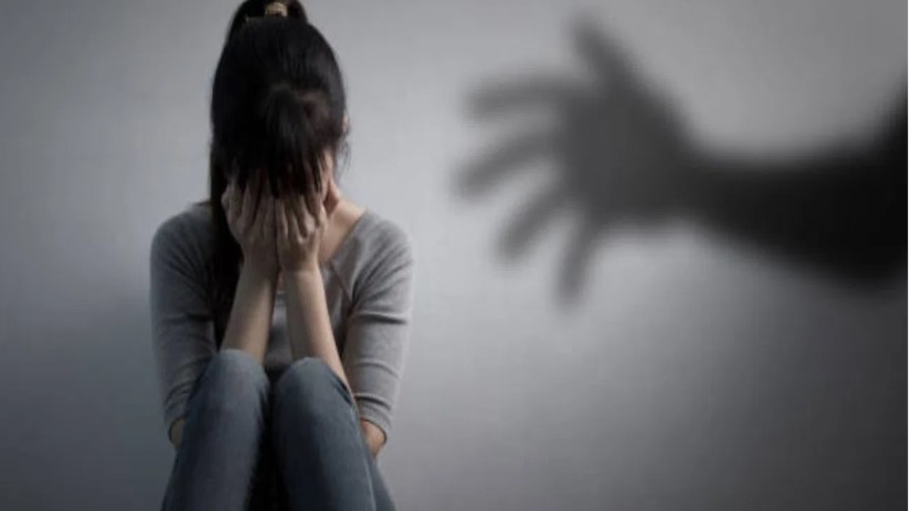 Female co-pilot alleges sexual assault by fellow pilot during layover