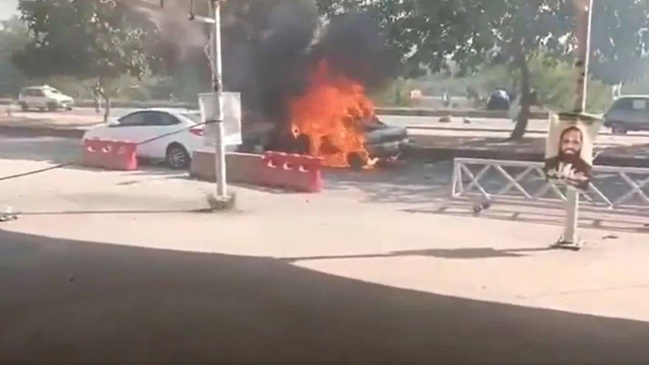 Islamabad suicide bombing kills 12; Taliban claim of responsibility