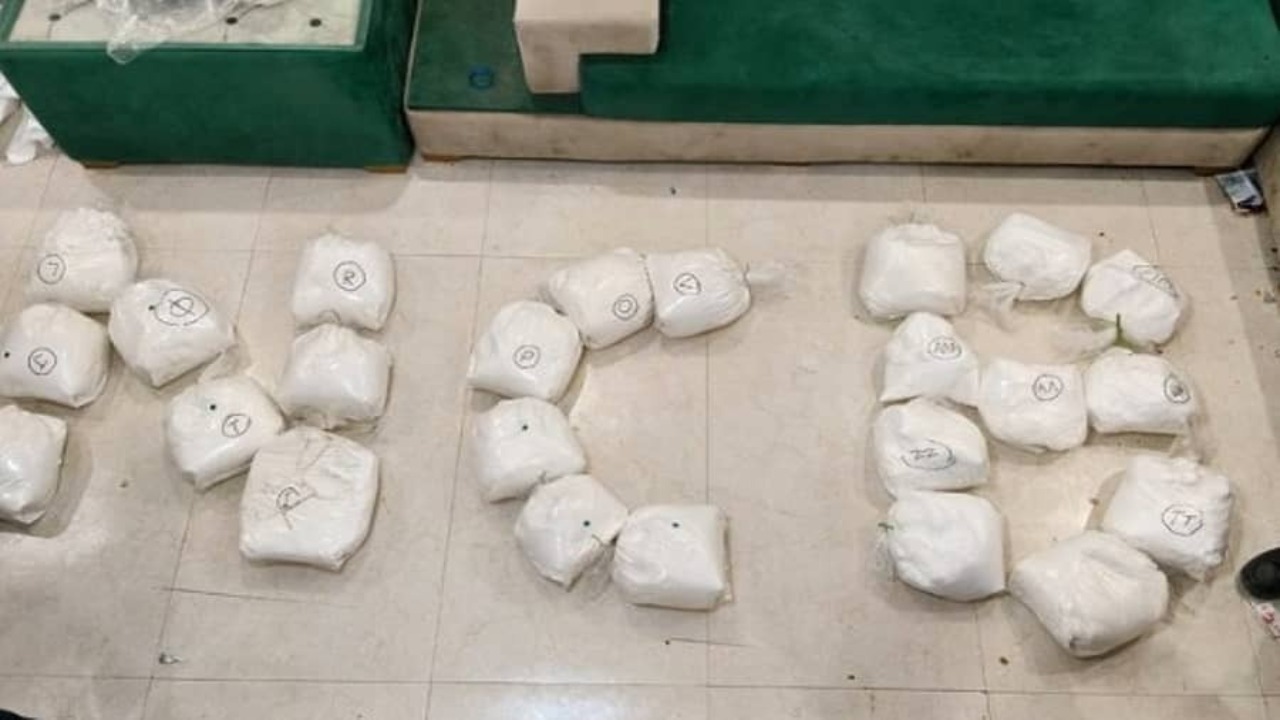 Massive Drug Bust Seizes ₹262 Crore Worth of Methamphetamine, Two Arrested