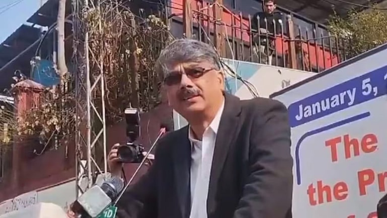 Pakistan's Senior Leader's Threatening Remarks Fuel Cross-Border Tensions, India Rejects Claims