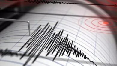 6.2-magnitude earthquake hits western Japan, no tsunami threat