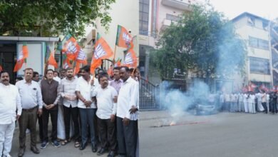 BJP celebrates Maharashtra local body poll victory at Bengaluru party office