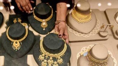 Jewellers in Varanasi and Jhansi follow Bihar’s lead, deny transactions to customers wearing burqa, hijab, masks, or helmets