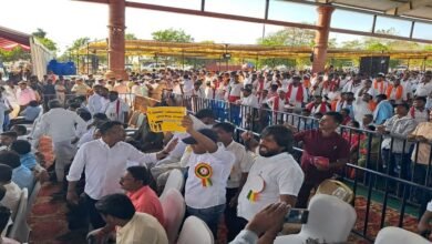 Black flag protest against D. K. Shivakumar at Sant Sevalal Jayanti event