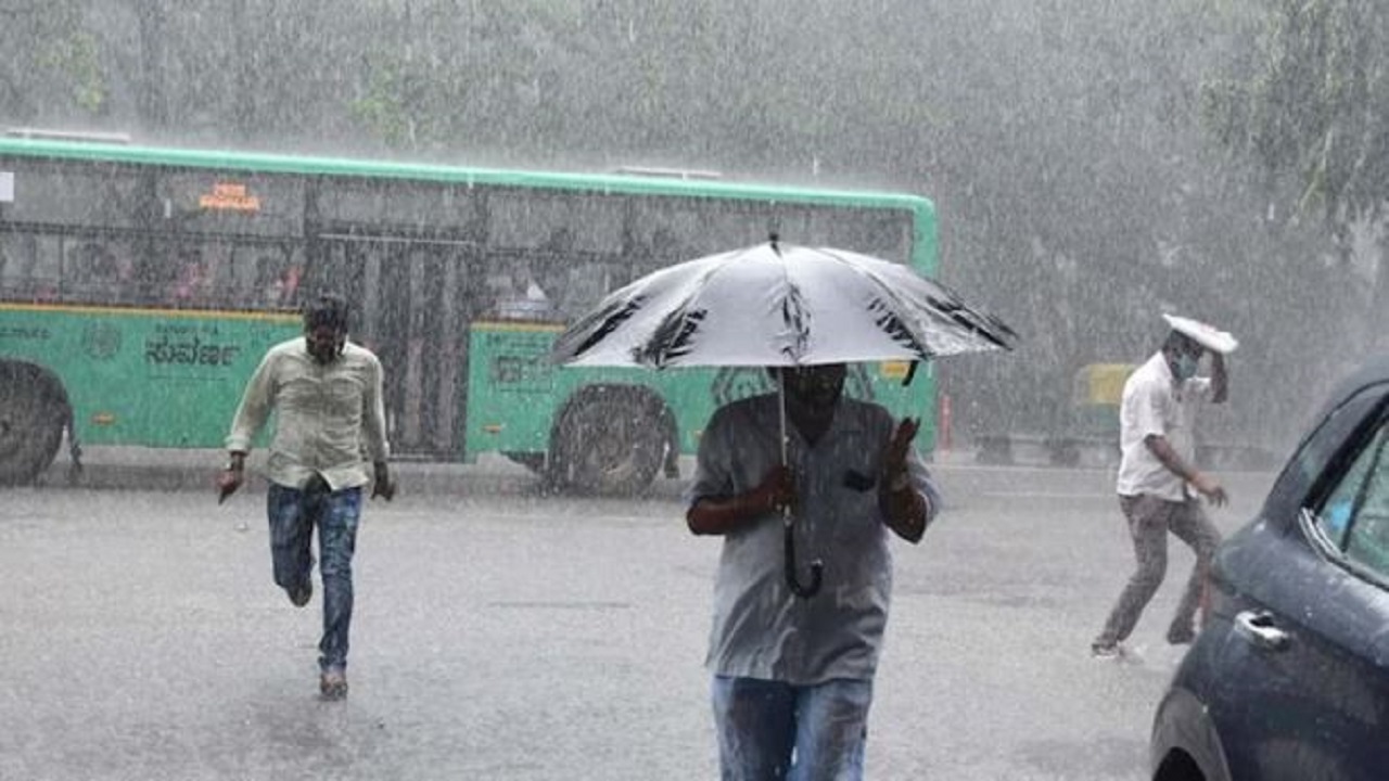 IMD issued rainfall alert for 11 districts in Karnataka