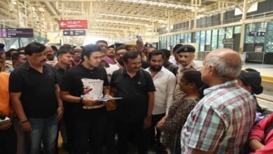 Tejasvi Surya protests metro fare hike, interacts with commuters in Bengaluru