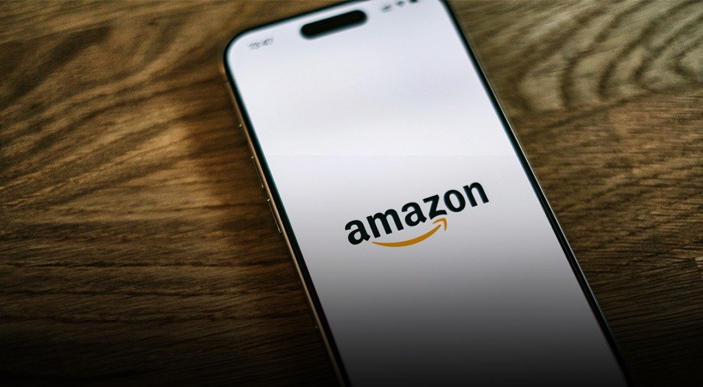 Amazon Plans Smartphone Comeback With Transformer Project to Challenge Premium Phones