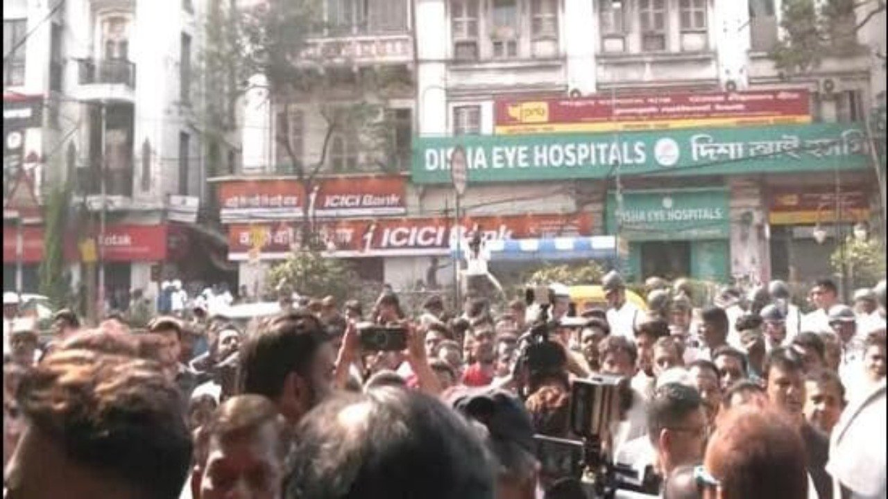 Clashes erupt between TMC and BJP workers in Kolkata ahead of PM Modi rally
