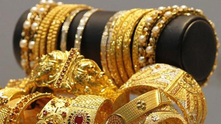 Gold prices surge amid US-Iran conflict; 10 grams may touch Rs 2 lakh mark