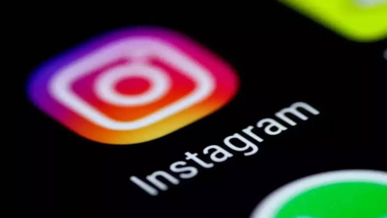 Instagram Rolls Out Offline Reels Feature to Keep Users Entertained Without Internet