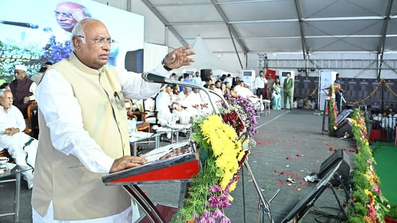 Kharge slams Modi over US relations, questions ‘friendship’ with Trump