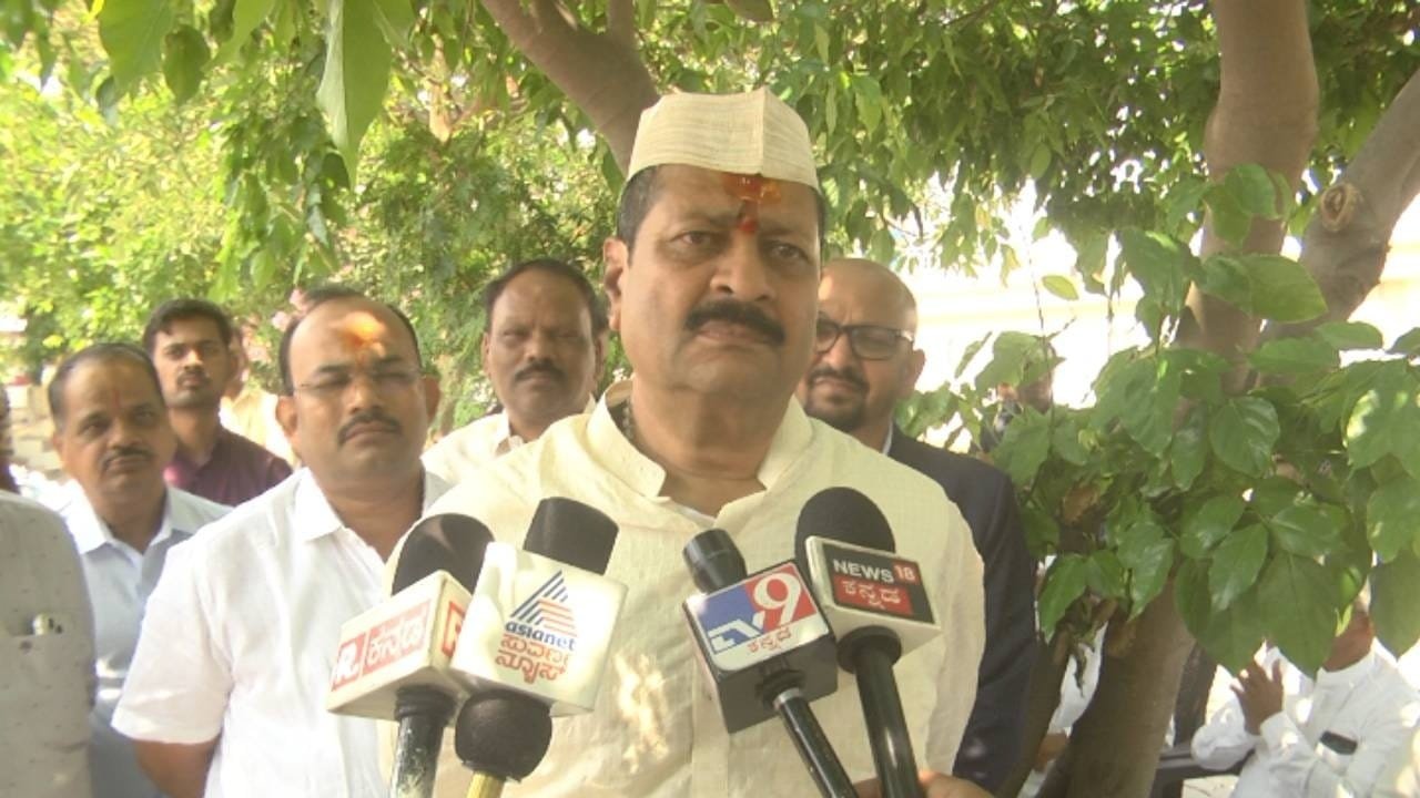 Yatnal backs BJP candidate in Bagalkot, drops ‘shock’ claim on Davanagere ticket