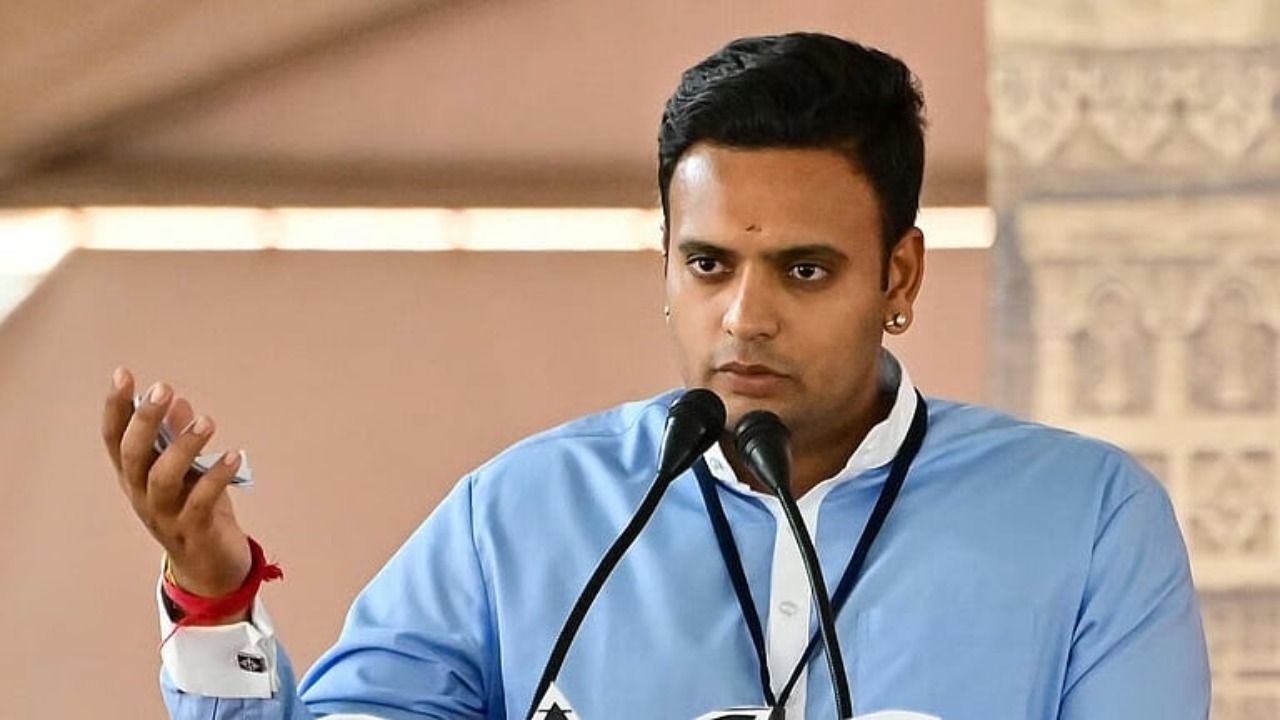 MP Yaduveer Wadiyar slams officials over ‘administrative high-handedness’ in Mysuru