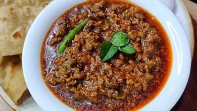 Karnataka Style Mutton Keema Curry Wins Hearts With Rich Military Hotel Flavour