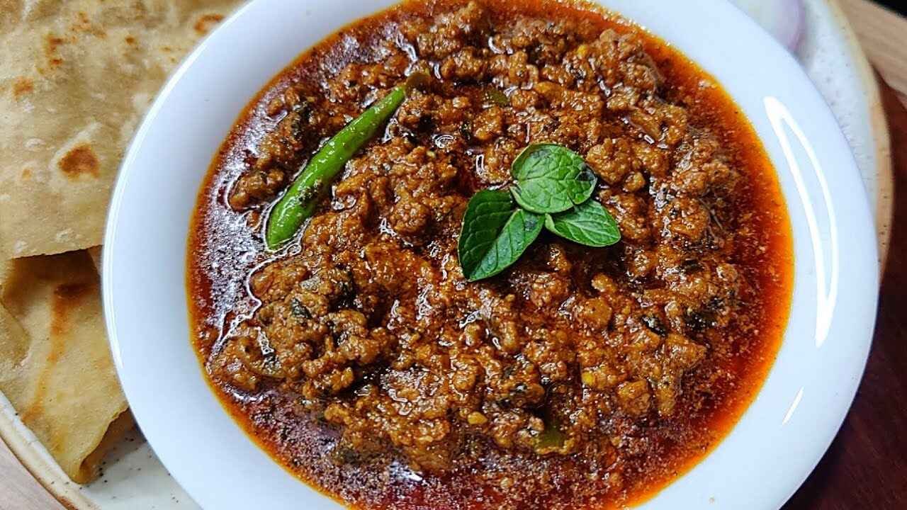 Karnataka Style Mutton Keema Curry Wins Hearts With Rich Military Hotel Flavour