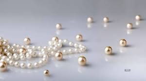 Why White Pearls Are Considered Lucky for Newly Married Couples in Astrology