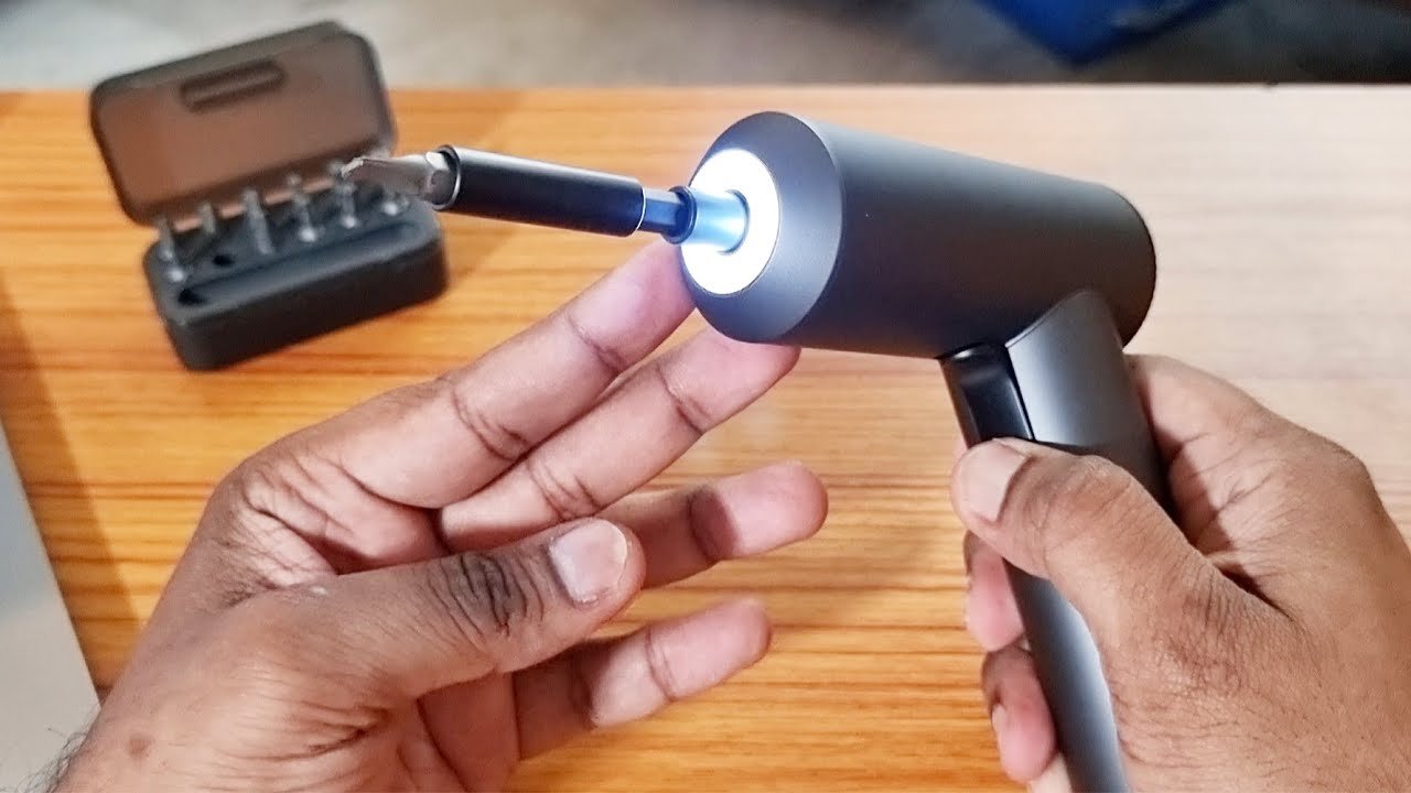 Xiaomi Unveils Smart Electric Screwdriver With Powerful Battery and LED Support