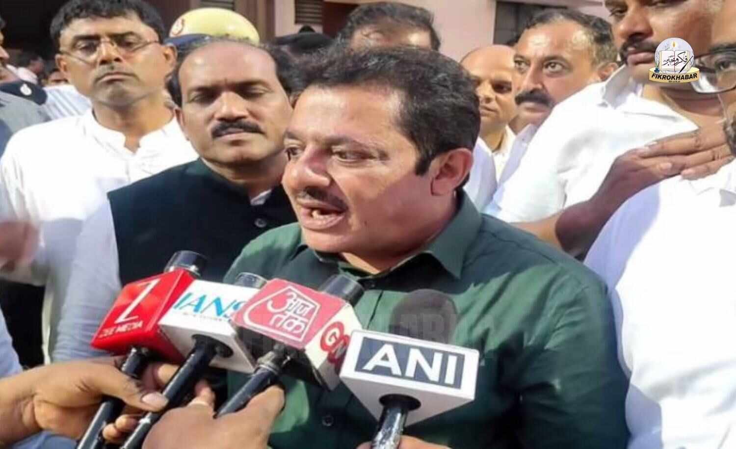 Congress Faces Fresh Pressure as Zameer Supporters Step Up Protests