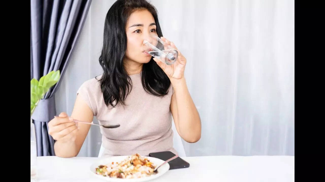 Five Day Water Fast Experiment Goes Viral What Actually Happens When You Stop Eating Food