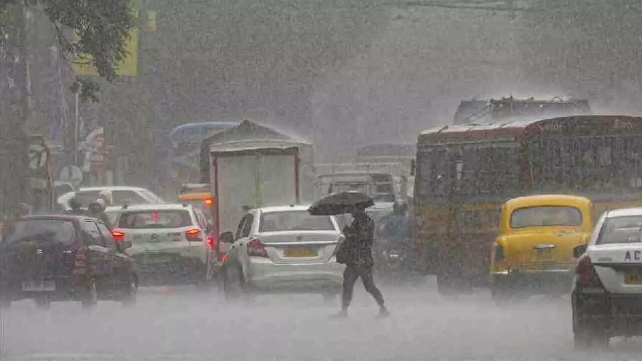 Heavy Rain Alert Issued for Eight Karnataka Districts