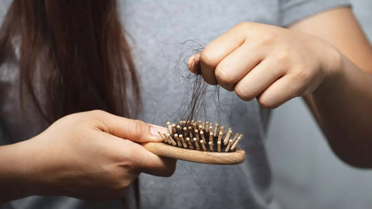 Natural Hair Fall Remedy: Kitchen Ingredient That Reduces Hair Loss Effectively Without Expensive Oils