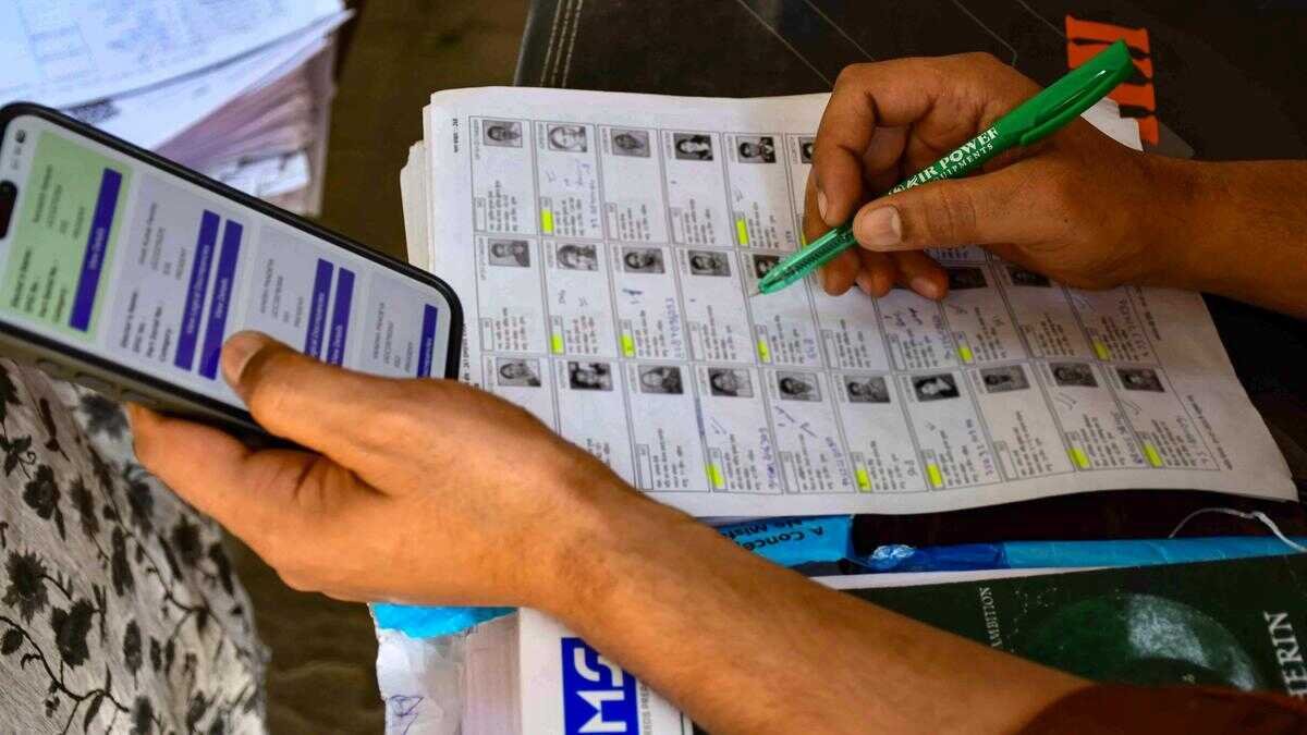 SIR Political Alert in Karnataka Sparks Heated Debate Ahead of Electoral Roll Revision