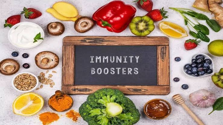 These Monsoon Fruits Can Help Strengthen Immunity and Keep Seasonal Illnesses Away