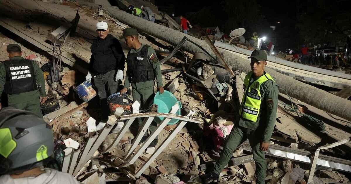 Third Earthquake Strikes Venezuela as Death Toll Climbs to 920