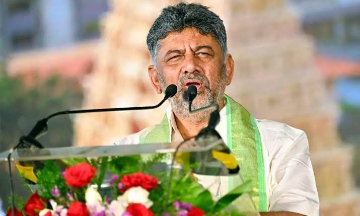 Karnataka To Extend Tirumala First Aarti Privilege To Ministers MLAs And Senior Officials
