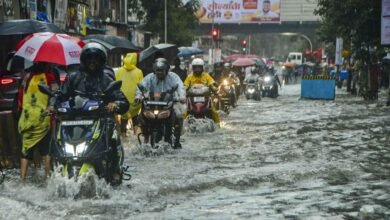Mumbai Roads Waterlogged as IMD Warns of Heavy Rain Until July 4