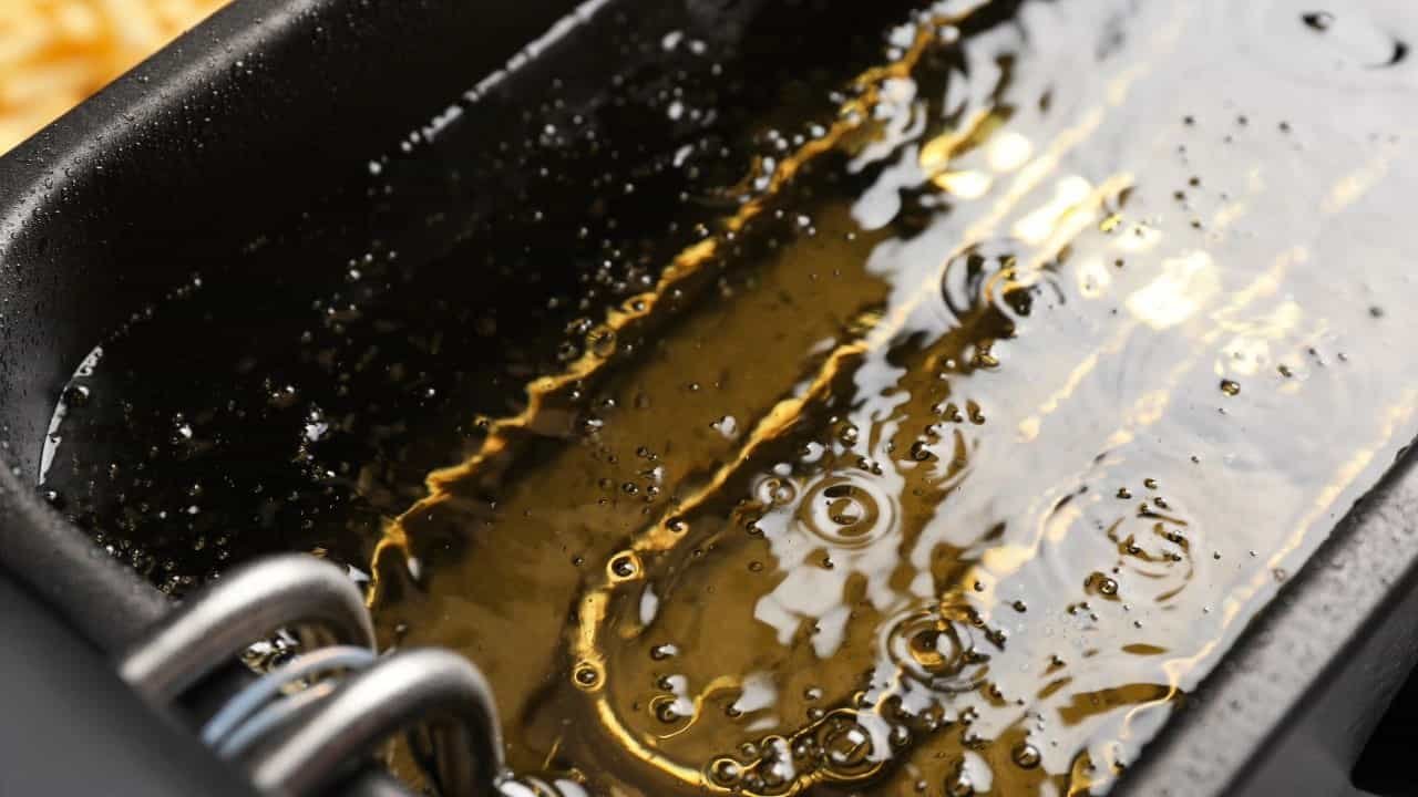 Unsafe Cooking Oil Found at Over 40 Bengaluru Food Outlets