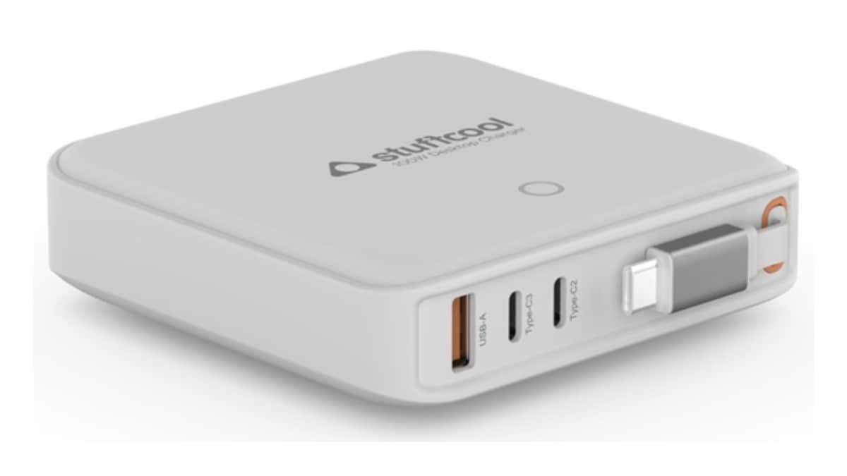 Zeno Unveils Compact 20000mAh Power Bank With Laptop Charging Support