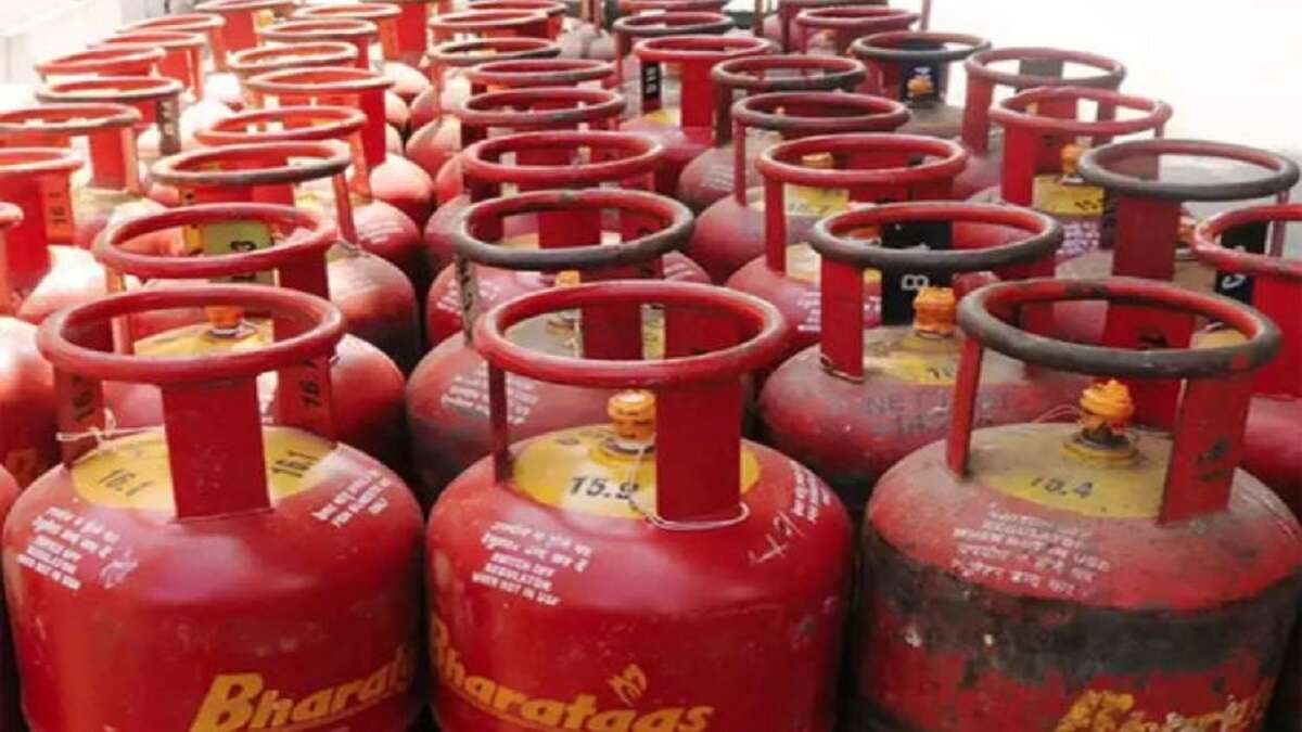 LPG Cylinder Prices May Rise as Centre Considers New Cess on Cooking Gas