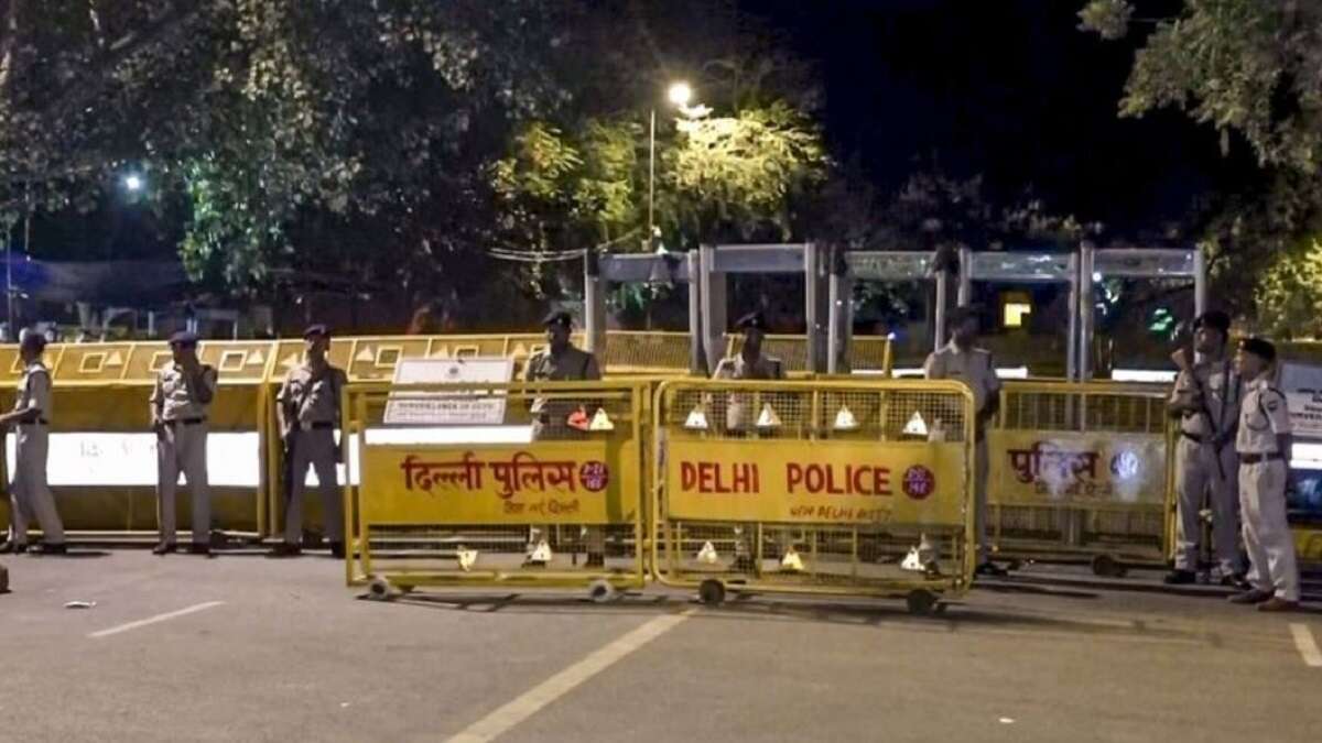 Centre Directs States to Ban CJP Protests: 45 Delhi Metro Stations Shut, Internet Suspended